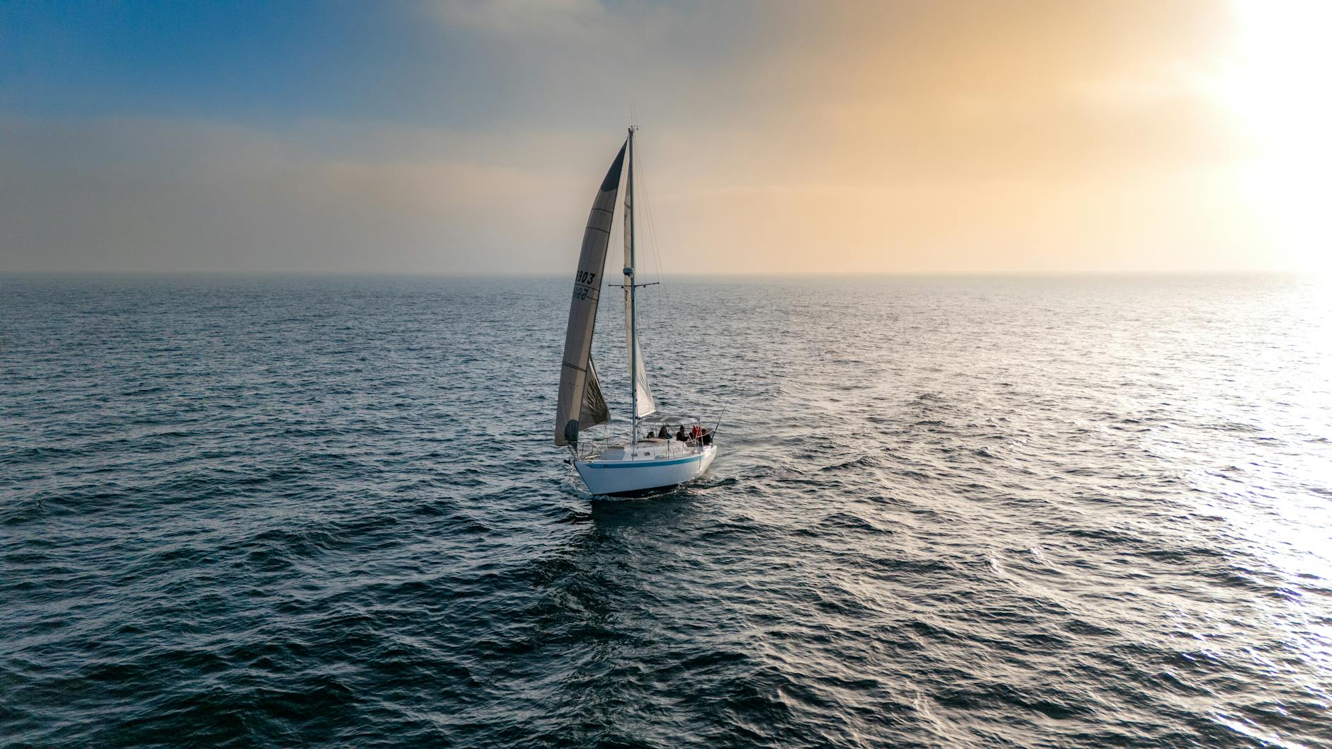 Best Sailing Destinations for Beginners 2026: Where to Learn Without the Stress