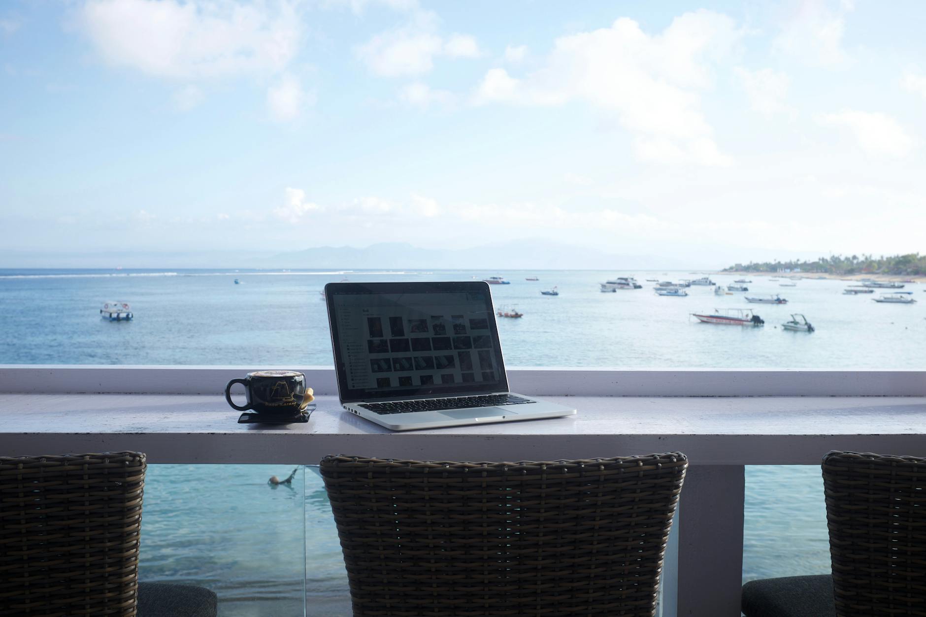 Best Ocean Towns to Live in as a Digital Nomad in 2026